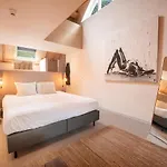 Le Reve Hotel